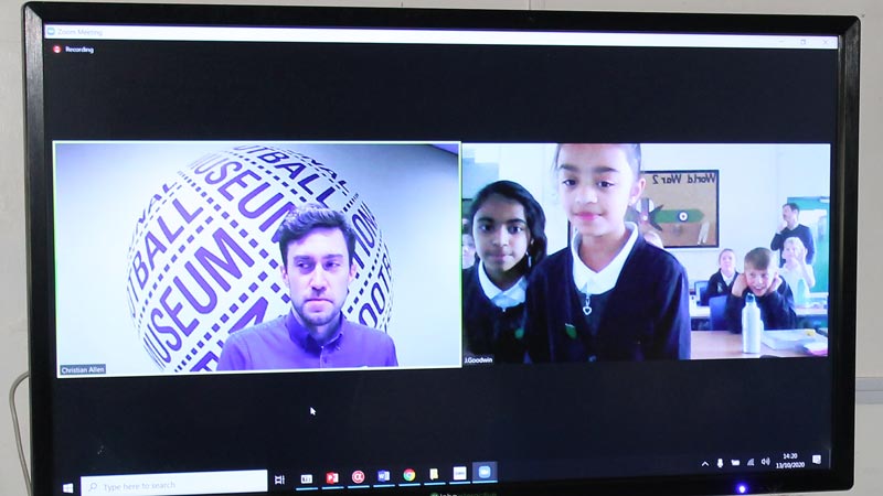 Screen showing Zoom call woth pupils and the museum